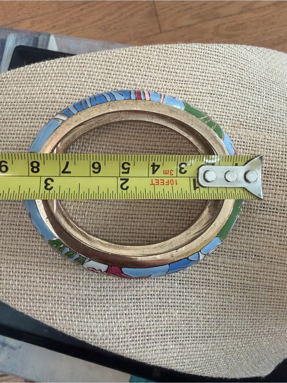 2 Tommy Bahama Multicolor Floral Enamel Hinged Bangle Bracelets blue green white - Picture 8 of 16